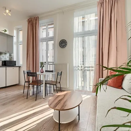 Kamienica Centrum Nr 6 아파트 *