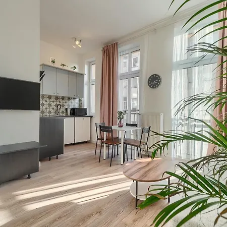 Apartment Kamienica Centrum Nr 6 *